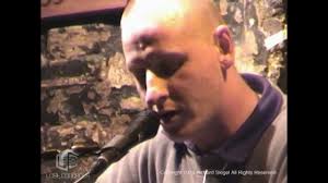 Jamie Redmond live at the 12 Bar Club London for Onlinetv by Rick Siegel