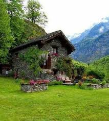 Maison De Campagne Rustique Campagne De Landhaus Maison Rustique Marchenhafte Hutte Hobbithaus Natursteinhauschen