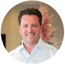 Clientbook · What's the difference between a client and a customer?