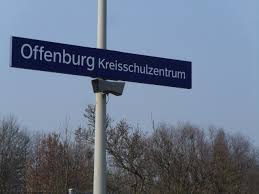Ihre suche nach bahnhof offenburg ergab 5 treffer Datei Bahnhof Offenburg Kreisschulzentrum Jpg Wikipedia