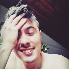 Cuando inicie a entrenar solo quería dejar de ser tan flaco(55kgs), y  soñaba con algún día llenar la manga de mi playera🥹 Hoy 14 años después y  a punto de cumplir 34