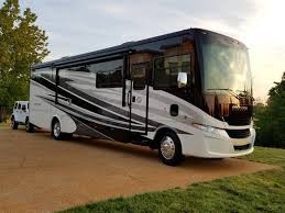 Rv that sleeps 6 adults. Top 5 Best 2018 Motorhomes With Bunk Beds For The Kids