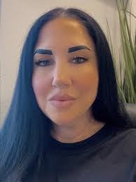 Gabriella Gerber's Instagram, Twitter & Facebook