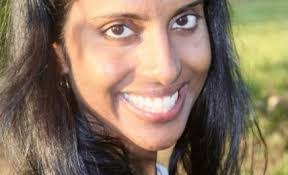 Renada Brown's Instagram, Twitter & Facebook