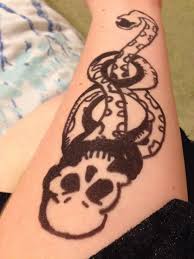 So I Cosplayed Bellatrix Lestrange And This Is The Dark Mark That I Did Myself Looks Hard Right Wrong Print A Mirrored Image Of Cosplay Ideas In 2019 Harry