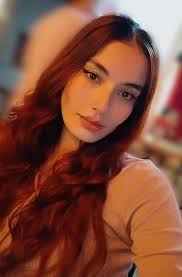 🇨🇴 I want to introduce you to my Spanish teacher and amiga, Sandra Bedoya.  Over the four months I've stayed in Medellin, I took a class with Sandra  just once per week