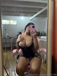 Patreon – OnlyFans – Instagram – YaiselydeluzYaisely de luzYaiselys –  Nude - Photo 17 | Thefappening2015