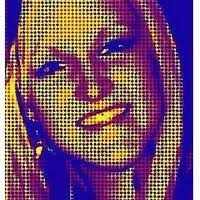 Lisa Kowalewski's Instagram, Twitter & Facebook