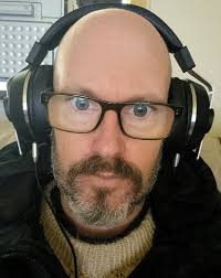 Thinking of moving to working with headphones... I hate the huge difference  there is from working with speakers and the feeling of being in a small box  whilst working with closed headphones....