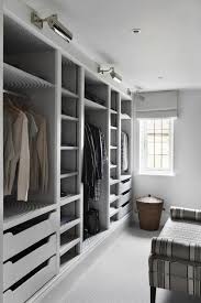 1001 Ideen Fur Offener Kleiderschrank Tolle Wohnideen Kleiderschrank Fur Dachschrage Offener Kleiderschrank Begehbarer Kleiderschrank Selber Bauen