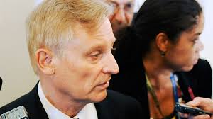 Republican Rep. Bachus wins tight Alabama 6th District race