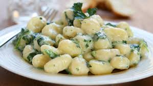 Scoprite le ultime ricette gnocchi: Gli Gnocchi Di Pane Morbidi Con Spinaci Ricetta Preparazione