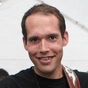 Aaron Beymer's Instagram, Twitter & Facebook