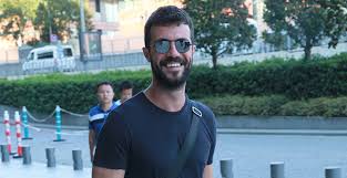 Lider şahin haberleri en güncel gelişmeler ve son dakika haberler. Lider Sahin Kimdir Kac Yasinda Nereli Boyu Kac Sevgilisi