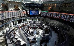La bolsa mexicana de valores (bmv, por sus siglas en español) es una entidad financiera privada en méxico, organizada y especializada de tal manera que puede hacer movimientos a través de intermediarios autorizados, comúnmente conocidos como casas de bolsa. Bmv Y Wall Street Cierran Su Peor Semana Desde Crisis De 2008