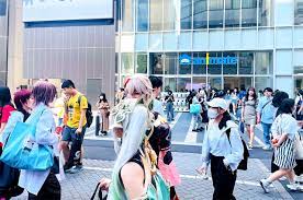 進化と深化が止まらない！女性オタクの聖地—2023年、池袋「乙女ロード」の歩き方 | nippon.com