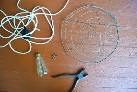 If you think your outdoors need some more light to get fully lighted up then you are at the right place as we got the perfect plan for you to work on. Diy Hanging Wire Lamp How To Make A Hanging Light Home Diy On Cut Out Keep