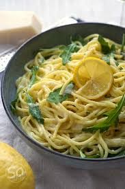 Spaghetti Al Limone So Nach Gefuhl Rezept Sommerpasta Rezepte Lecker Kochen