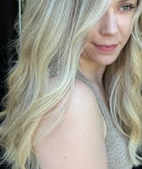 𝕄𝕚𝕣𝕒𝕟𝕕𝕒 𝔹𝕖𝕝𝕗𝕠𝕣𝕕 (@miranda.hair) · Cary, NC