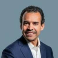 Alex Valente's Instagram, Twitter & Facebook