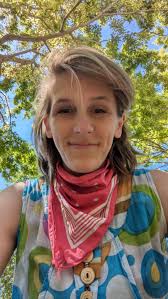 Inspired by my colleagues*, and with an inbox full of invitations and  connections, I wanted to take a minute to reintroduce myself. My name is  Xoco