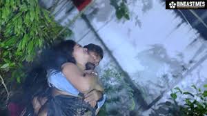 Moti aur Bade Dudhwali Sauteli Maa ko Bagiche me raat ko lejakar Sautele Bete  Ne Ghapa Ghap Choda aur Muh me gira dala watch online