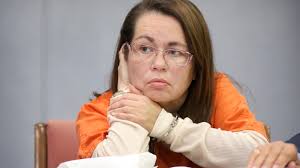 The parrot, the psychic, and the accused murderess