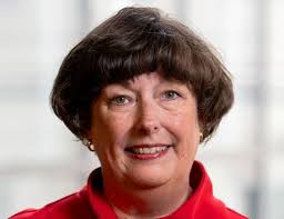 Laura Fennimore's Instagram, Twitter & Facebook