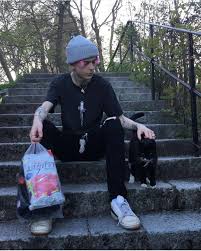 What is the most romantic thing that has either happened to you happened around you or that you ve seen on tv skater girls retro aesthetic skateboard. View 27 Cute Skater Boys Grunge Cute Boy Aesthetic