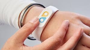 It will help you discover your ups and downs, and get insights into yourself. Moodbeam One Is A Smart Bracelet That Wants To Track How You Feel
