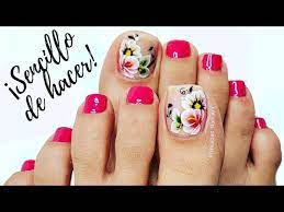 Imágenes de uñas de mano decoradas con flores. Decoracion De Unas Para Pie Con Flor Sencilla Y Facil De Hacer Unas Decoradas De Los Pies Youtube
