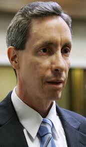 The woman who escaped a polygamous cult