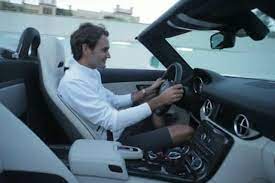 It has ceiling windows, a glass dome in the living space and very large balconies with a view of lake zurich. Roger Federer Net Worth 2021 Salary House Cars Wiki