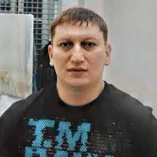 Убитый криминальный авторитет али гейдаров по прозвищу альберт рыжий в 2020 году вышел по удо. Tqk2xbxgsyb1qm