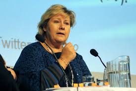 Det muterte viruset må slås ned hardt og raskt, med lokale tiltak først og fremst. Erna Solberg Ikkepedia