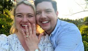 Morgan Leigh DeWitt and Thomas Hudson Snow's Wedding Website