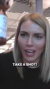 4x CMOs (leaders of $150M-$600M enterprises) 3x bottles of hot sauce  (gradually gets spicier🔥) 2x audience members (chosen for VIP dinner) Who  this event is for: