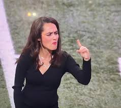 stephanie nogueras, the actress that plays natalie, signing the national  anthem at the super bowl! : r/SwitchedAtBirth