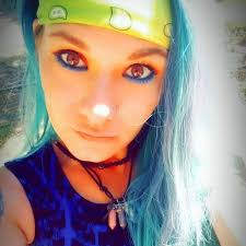 Erica Beth (@ericadehut) • Threads, Say more