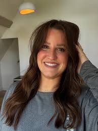 cute little monday ootd 🤍✨ #ootd #bloomington #illinoisstateuniversity  #bloomingtonnormal #centralillinoishairstylist #hairstylist #blonding #isu