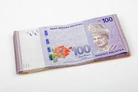 Walau demikian, ringgit mengalami pelemahan terhadap euro, poun, yen, dan dolar singapura. Gunakan Ringgit Untuk Transaksi Warga Desa Ini Tak Terima Rupiah