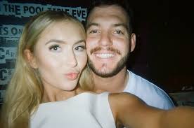 Caitlin George's Instagram, Twitter & Facebook