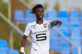 Paul pogba has rejected a contract offer from manchester united amid interest from paris. 5bzm5vlletokqm
