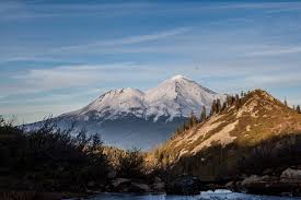 Hiking Heart Lake, Mount Shasta - littlegrunts.com
