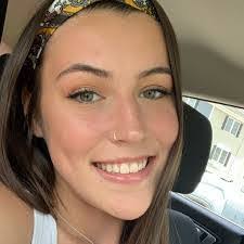 Jodi Barth's Instagram, Twitter & Facebook