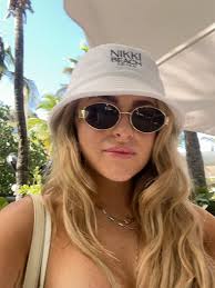 Keep rising with the light ✨💫🌅