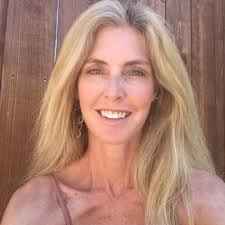 AmyDiesch (@AmyBeth1111)