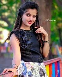 Working at newstars has given me the ability to buy what i want, whenever i want. 280 New Star Ideas In 2021 Beautiful Girl Photo Stylish Girl Images Stylish Girls Photos