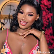 Akamu And Moimoi for Breakfast