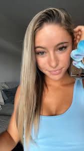 Angel Batchelor's Instagram, Twitter & Facebook